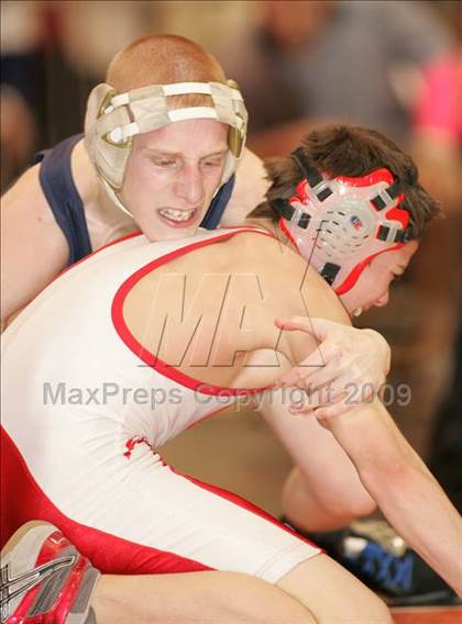 Thumbnail 2 in NYSPHSAA Section I Championships photogallery.