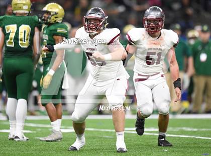 Thumbnail 2 in Acadiana vs. Destrehan (LHSAA Class 5A State Final) photogallery.