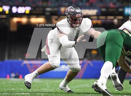 Thumbnail 1 in Acadiana vs. Destrehan (LHSAA Class 5A State Final) photogallery.