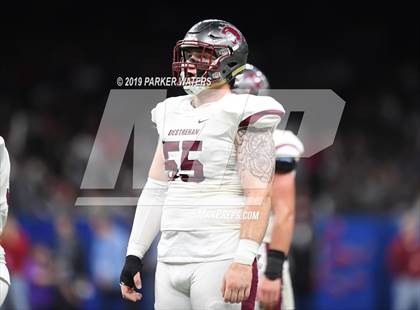 Thumbnail 1 in Acadiana vs. Destrehan (LHSAA Class 5A State Final) photogallery.