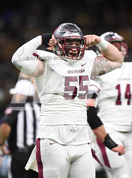 Thumbnail 2 in Acadiana vs. Destrehan (LHSAA Class 5A State Final) photogallery.