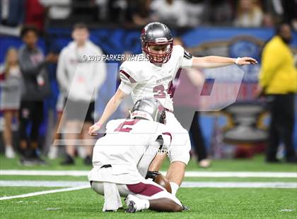 Thumbnail 3 in Acadiana vs. Destrehan (LHSAA Class 5A State Final) photogallery.