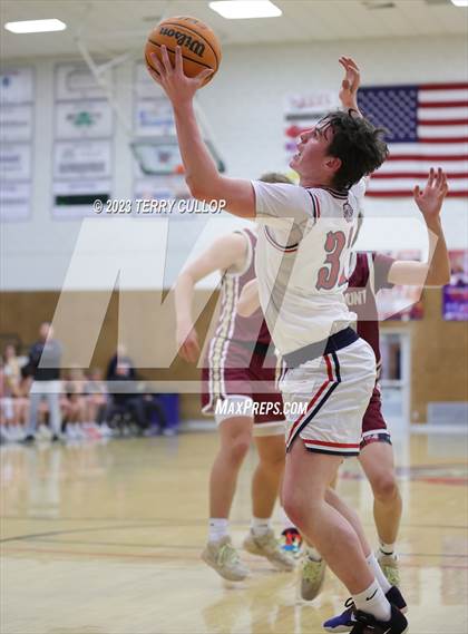 Thumbnail 3 in Viewmont @ WoodsCross photogallery.