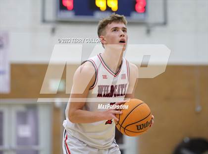Thumbnail 1 in Viewmont @ WoodsCross photogallery.