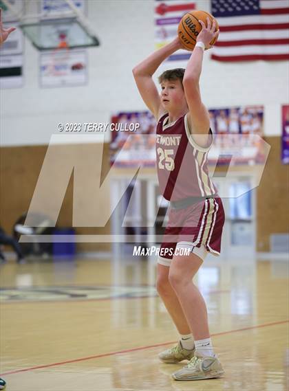 Thumbnail 1 in Viewmont @ WoodsCross photogallery.