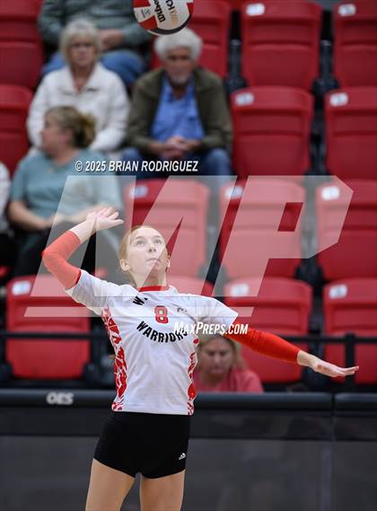 Thumbnail 3 in Westside vs. Hall (AAA 4A East Regional Round 1) photogallery.