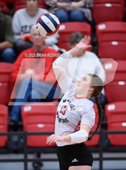 Thumbnail 3 in Westside vs. Hall (AAA 4A East Regional Round 1) photogallery.