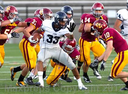 Thumbnail 3 in Central Catholic vs. Skyview photogallery.