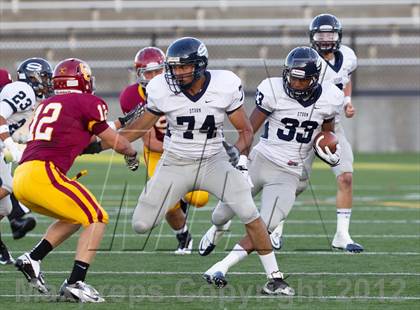 Thumbnail 1 in Central Catholic vs. Skyview photogallery.