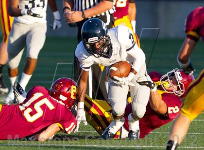 Thumbnail 1 in Central Catholic vs. Skyview photogallery.
