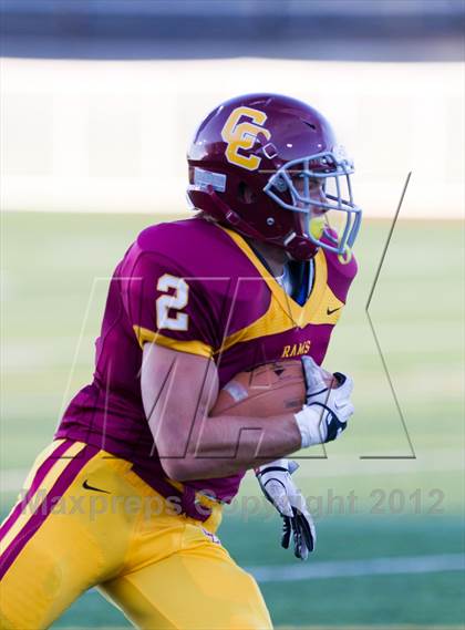 Thumbnail 3 in Central Catholic vs. Skyview photogallery.