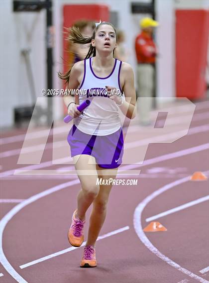 Thumbnail 1 in Owl Invite HSR Qualifier (4 x 800M Relay)  photogallery.
