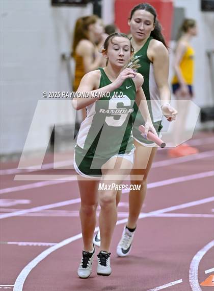 Thumbnail 3 in Owl Invite HSR Qualifier (4 x 800M Relay)  photogallery.