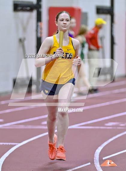 Thumbnail 1 in Owl Invite HSR Qualifier (4 x 800M Relay)  photogallery.