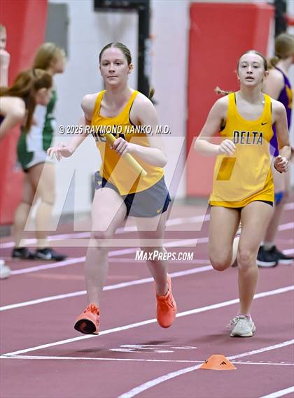 Thumbnail 2 in Owl Invite HSR Qualifier (4 x 800M Relay)  photogallery.