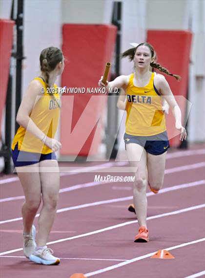 Thumbnail 1 in Owl Invite HSR Qualifier (4 x 800M Relay)  photogallery.