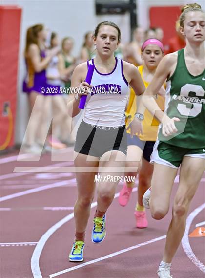 Thumbnail 2 in Owl Invite HSR Qualifier (4 x 800M Relay)  photogallery.