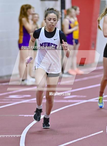 Thumbnail 1 in Owl Invite HSR Qualifier (4 x 800M Relay)  photogallery.