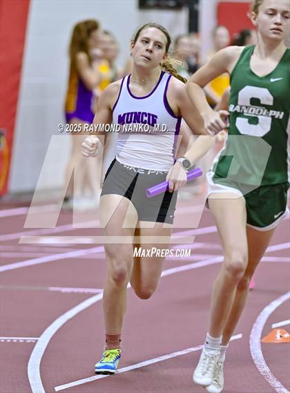 Thumbnail 2 in Owl Invite HSR Qualifier (4 x 800M Relay)  photogallery.