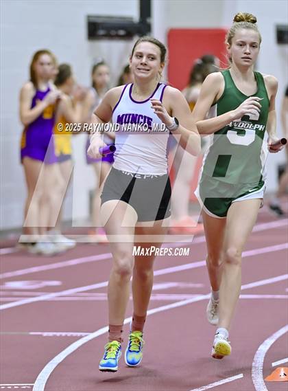 Thumbnail 3 in Owl Invite HSR Qualifier (4 x 800M Relay)  photogallery.