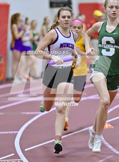 Thumbnail 1 in Owl Invite HSR Qualifier (4 x 800M Relay)  photogallery.