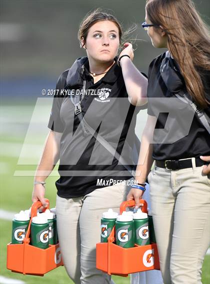 Thumbnail 2 in Krum vs Pleasant Grove photogallery.