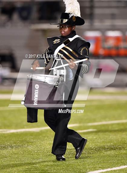 Thumbnail 2 in Krum vs Pleasant Grove photogallery.