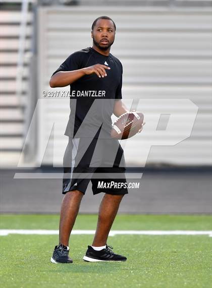 Thumbnail 1 in Krum vs Pleasant Grove photogallery.