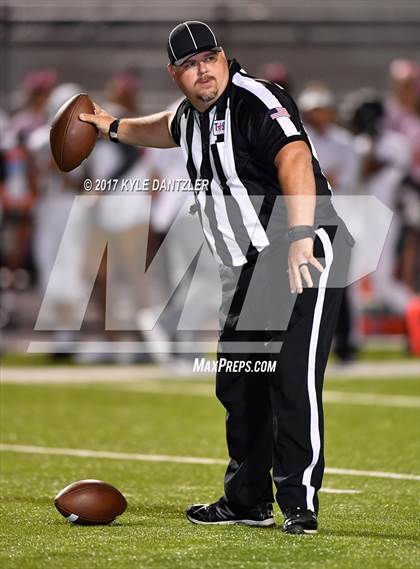 Thumbnail 3 in Krum vs Pleasant Grove photogallery.