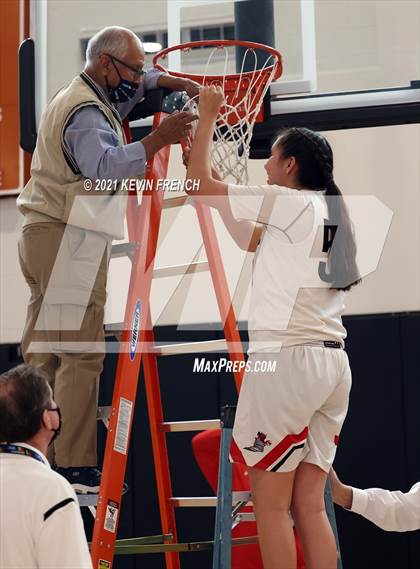 Thumbnail 2 in Page (AIA 3A Final Trophy Awards) photogallery.