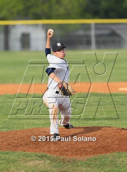 Thumbnail 2 in Incarnate Word Academy @ Holy Cross photogallery.