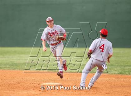Thumbnail 3 in Incarnate Word Academy @ Holy Cross photogallery.