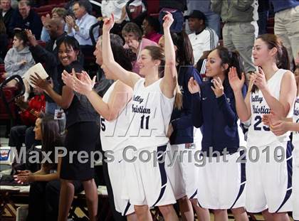 Thumbnail 2 in St. Ignatius vs. Valley Christian (CIF CCS D3 Final) photogallery.