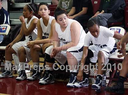 Thumbnail 3 in St. Ignatius vs. Valley Christian (CIF CCS D3 Final) photogallery.