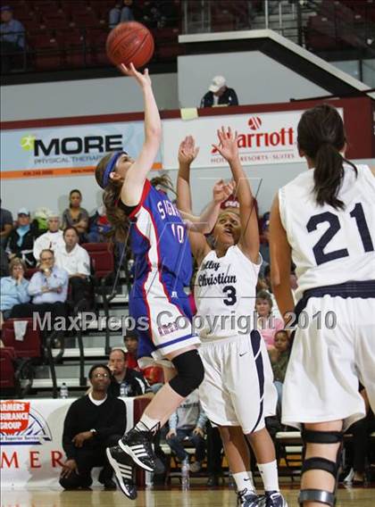 Thumbnail 3 in St. Ignatius vs. Valley Christian (CIF CCS D3 Final) photogallery.