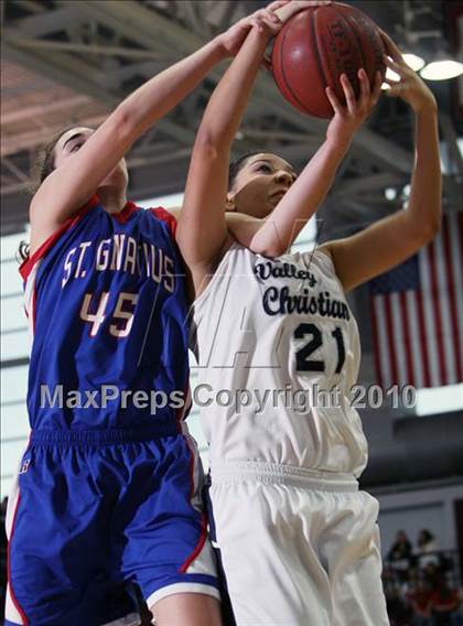 Thumbnail 2 in St. Ignatius vs. Valley Christian (CIF CCS D3 Final) photogallery.