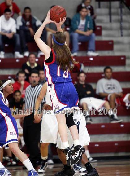 Thumbnail 2 in St. Ignatius vs. Valley Christian (CIF CCS D3 Final) photogallery.
