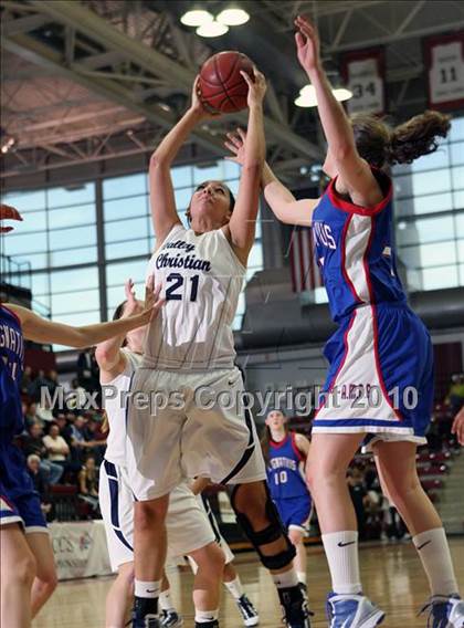 Thumbnail 3 in St. Ignatius vs. Valley Christian (CIF CCS D3 Final) photogallery.