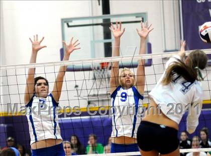 Thumbnail 1 in Marymount vs. Green Valley (Durango Fall Classic) photogallery.