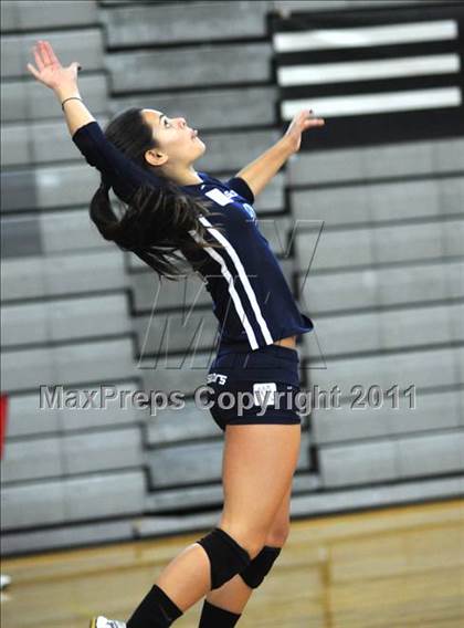 Thumbnail 2 in Marymount vs. Green Valley (Durango Fall Classic) photogallery.