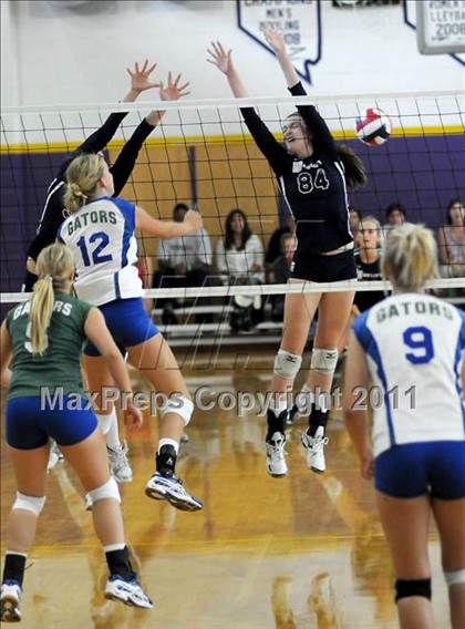 Thumbnail 2 in Marymount vs. Green Valley (Durango Fall Classic) photogallery.