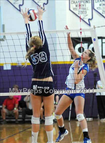Thumbnail 2 in Marymount vs. Green Valley (Durango Fall Classic) photogallery.