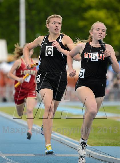 Thumbnail 3 in UHSAA 4A Track and Field Championships photogallery.