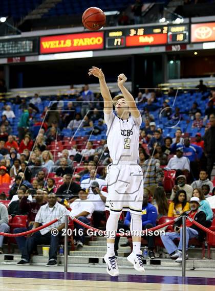 Thumbnail 2 in Central Catholic vs West Campus (CIF SJS D4 Final) photogallery.