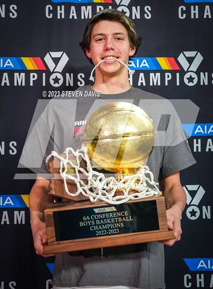 Thumbnail 3 in Brophy College Prep @ Highland (AIA 6A Final Awards) photogallery.