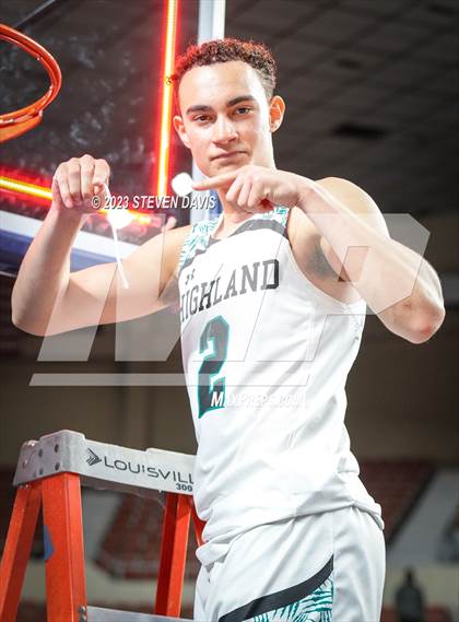Thumbnail 1 in Brophy College Prep @ Highland (AIA 6A Final Awards) photogallery.
