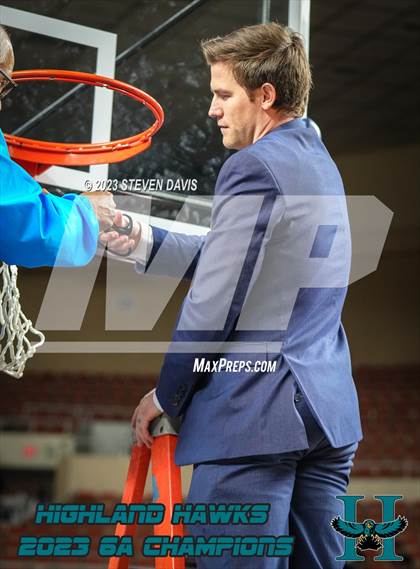 Thumbnail 2 in Brophy College Prep @ Highland (AIA 6A Final Awards) photogallery.