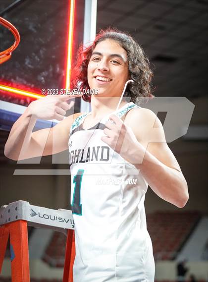 Thumbnail 2 in Brophy College Prep @ Highland (AIA 6A Final Awards) photogallery.
