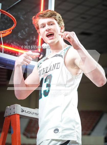 Thumbnail 3 in Brophy College Prep @ Highland (AIA 6A Final Awards) photogallery.
