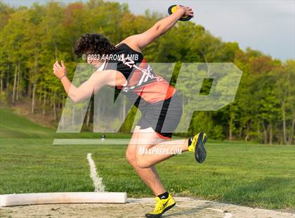 Thumbnail 2 in Ed Wadas Invitational (Whitesboro) photogallery.